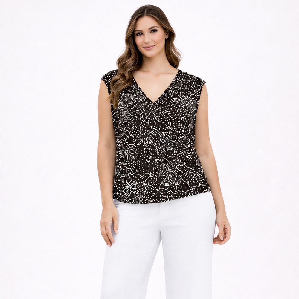 Susan Lawrence Brown and White Fitted Sleeveless Blouse
